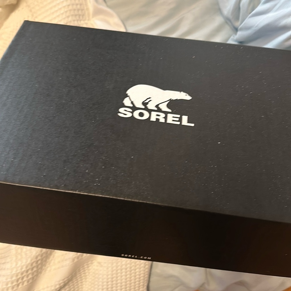 Sorel almost new fisherman sandals black size 10